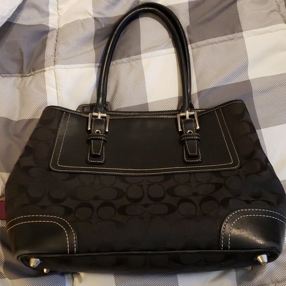 Authentic Coach Purse - Picture 3 of 6